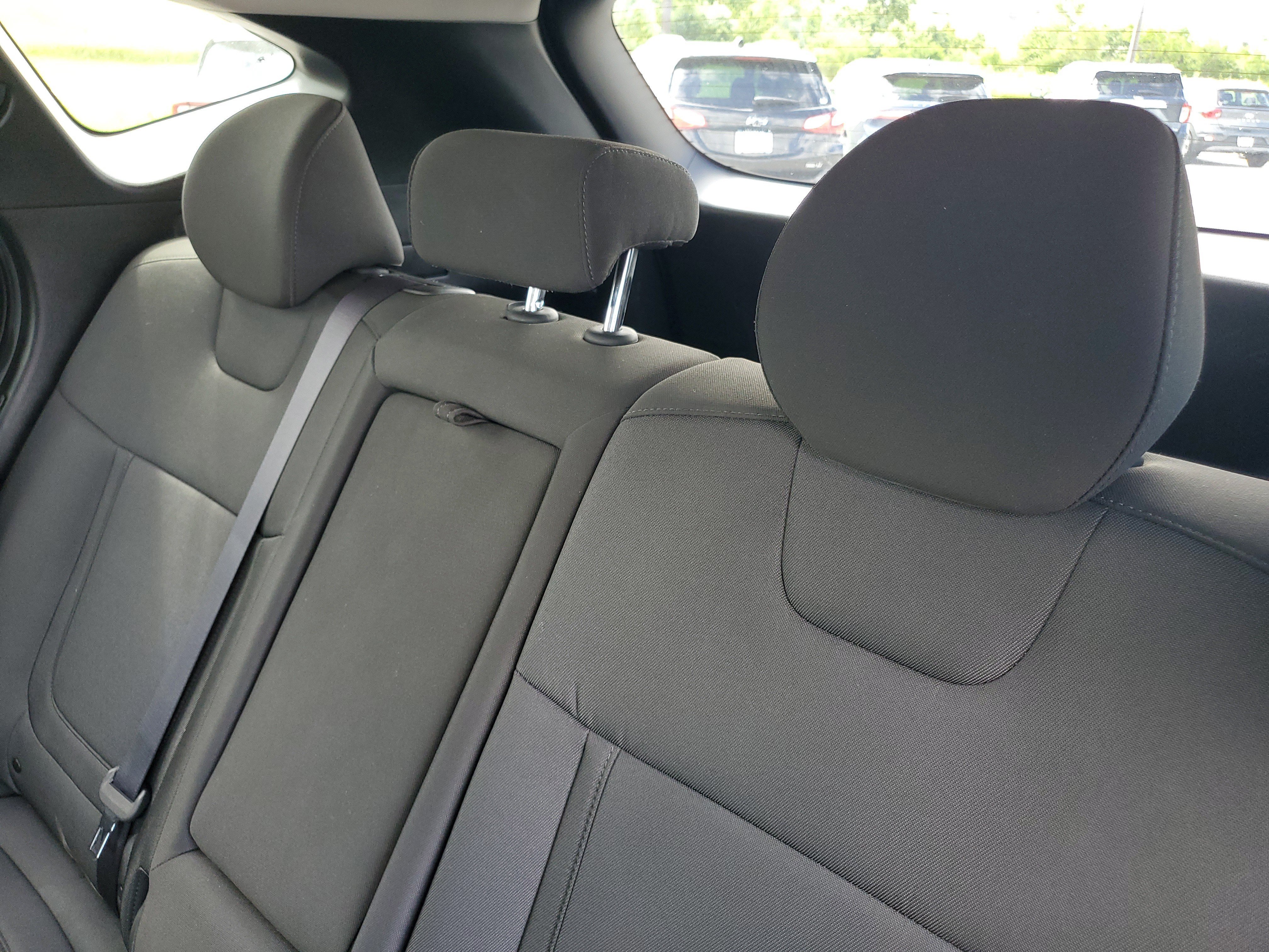 Used 2022 Intense Blue Hyundai SEL image 12