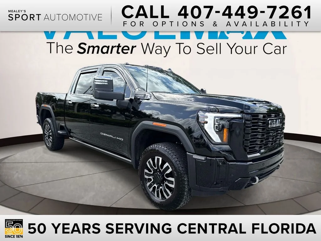 Used 2025 Black GMC Denali Ultimate image 1