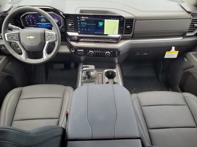 2026 Chevrolet Silverado 1500 LTZ - Photo 17