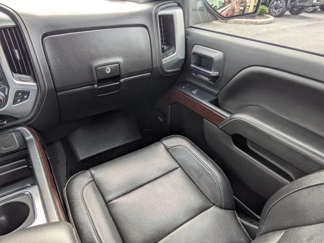 Used 2018 Quartz GMC SLT image 17