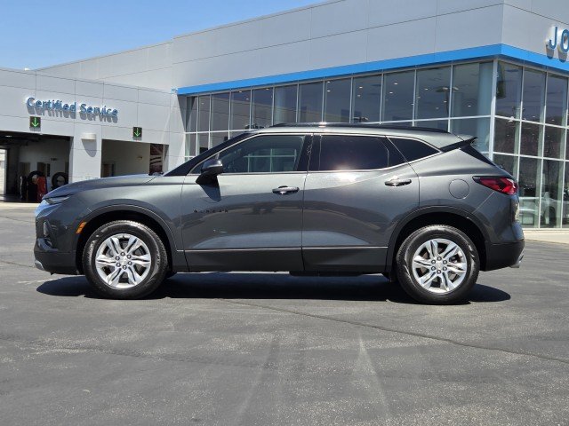 Used 2019 NIGHTFALL GRAY METALLIC Chevrolet  image 8