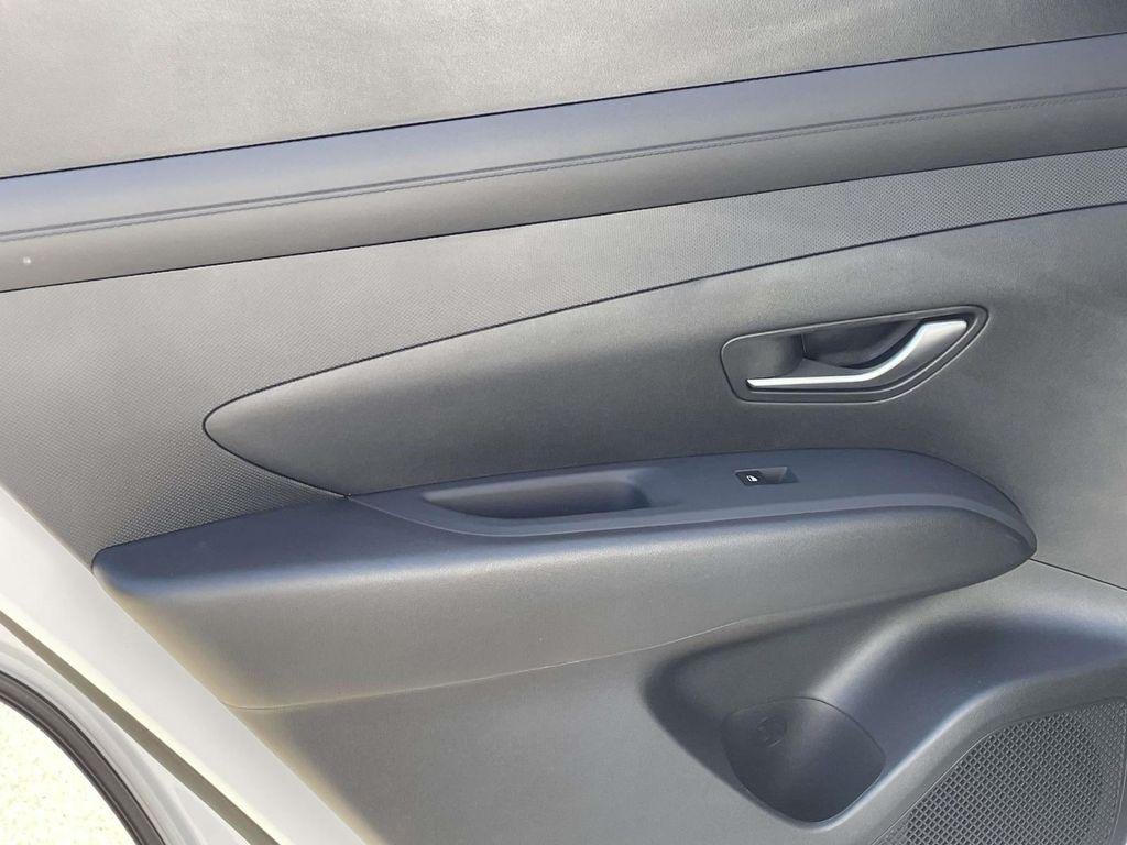 New 2026 White Hyundai SEL AWD image 10