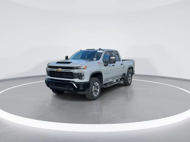 Used 2024 Gray Chevrolet Custom image 3