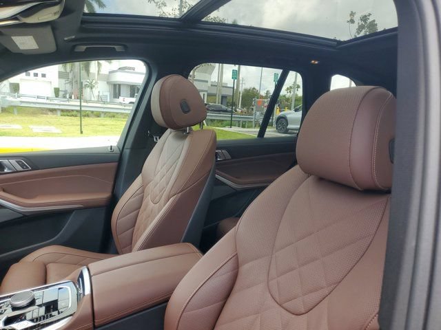 Used 2026 Frozen Pure Gray Metallic BMW sDrive40i image 19