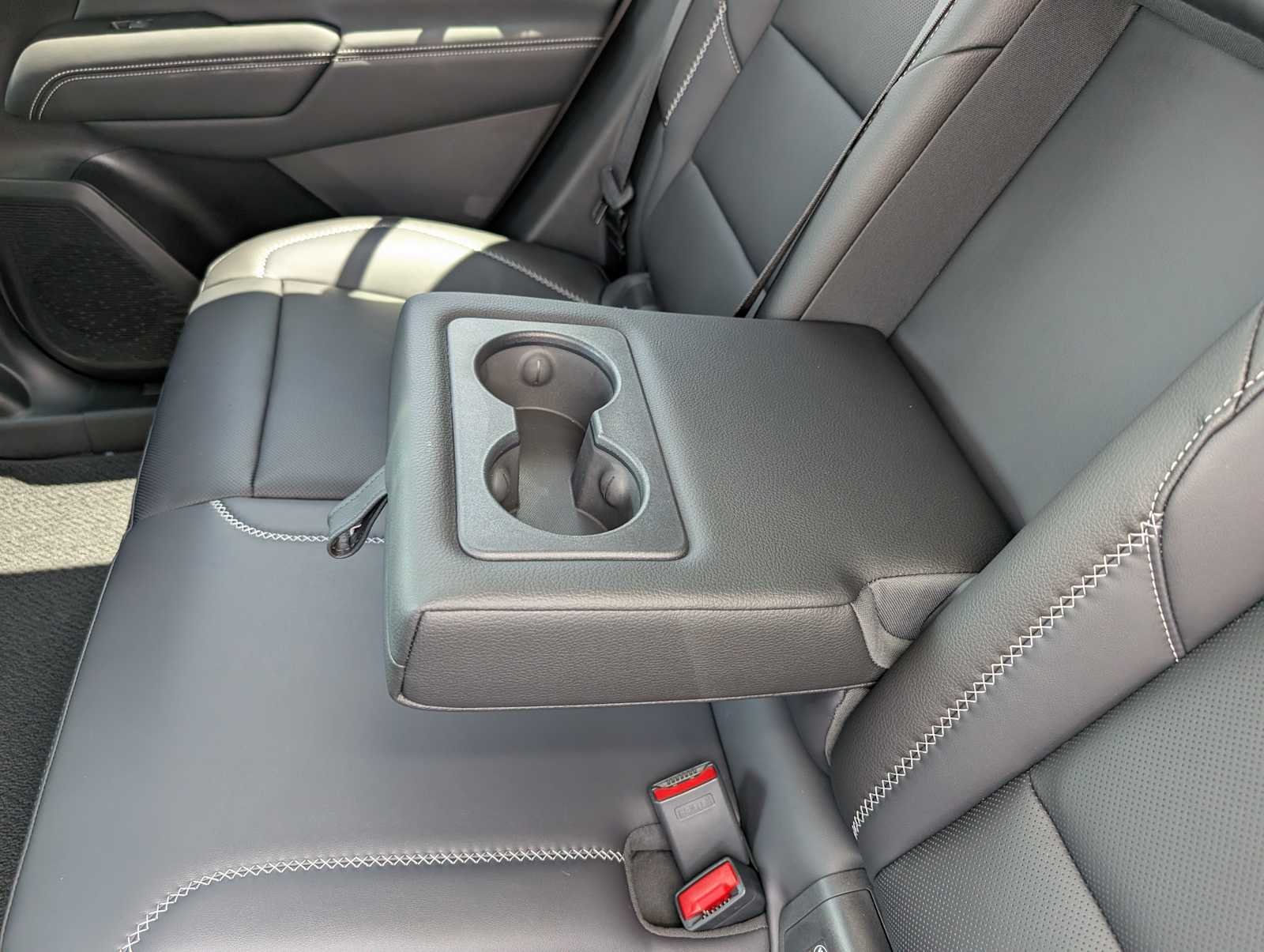 New 2027 Sterling Metallic GMC Denali image 16