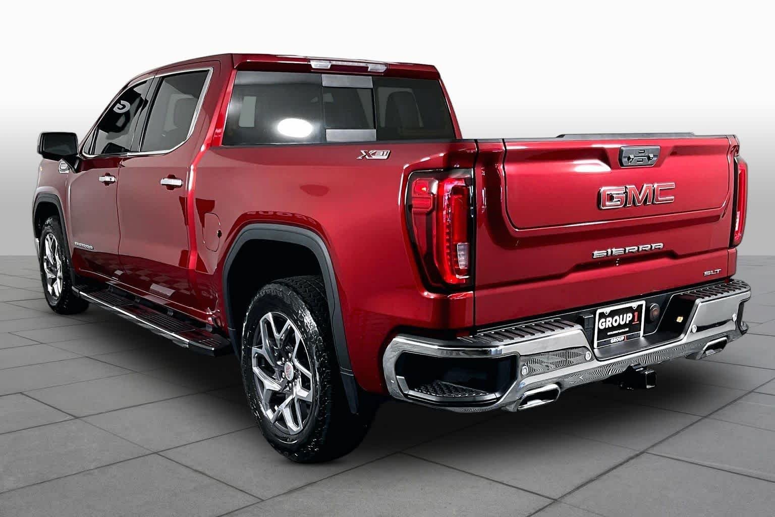 Used 2023 Volcanic Red Tintcoat GMC SLT image 11