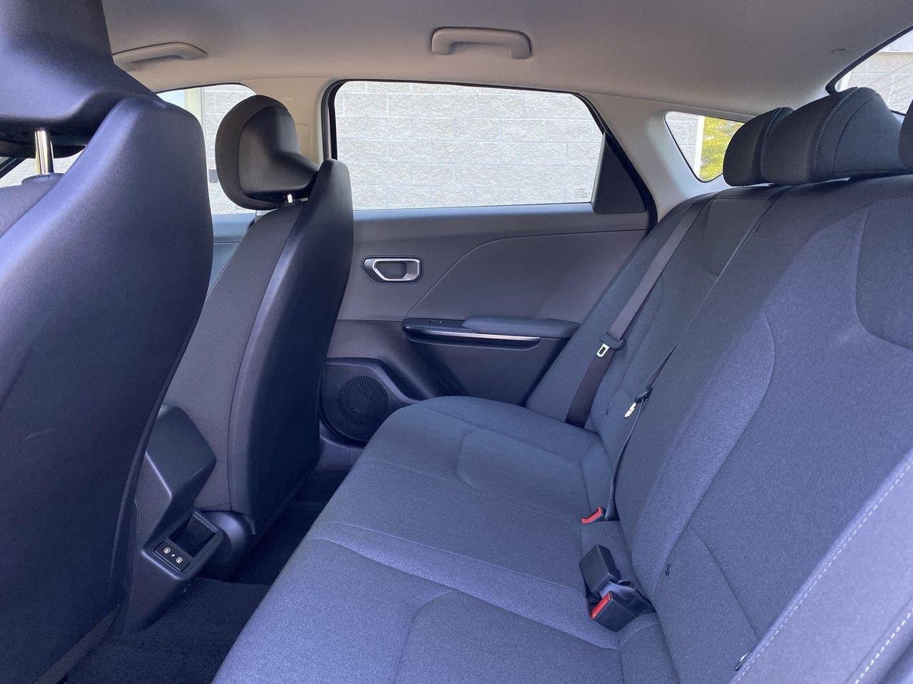 New 2026 Snow White Pearl Kia LXS image 19