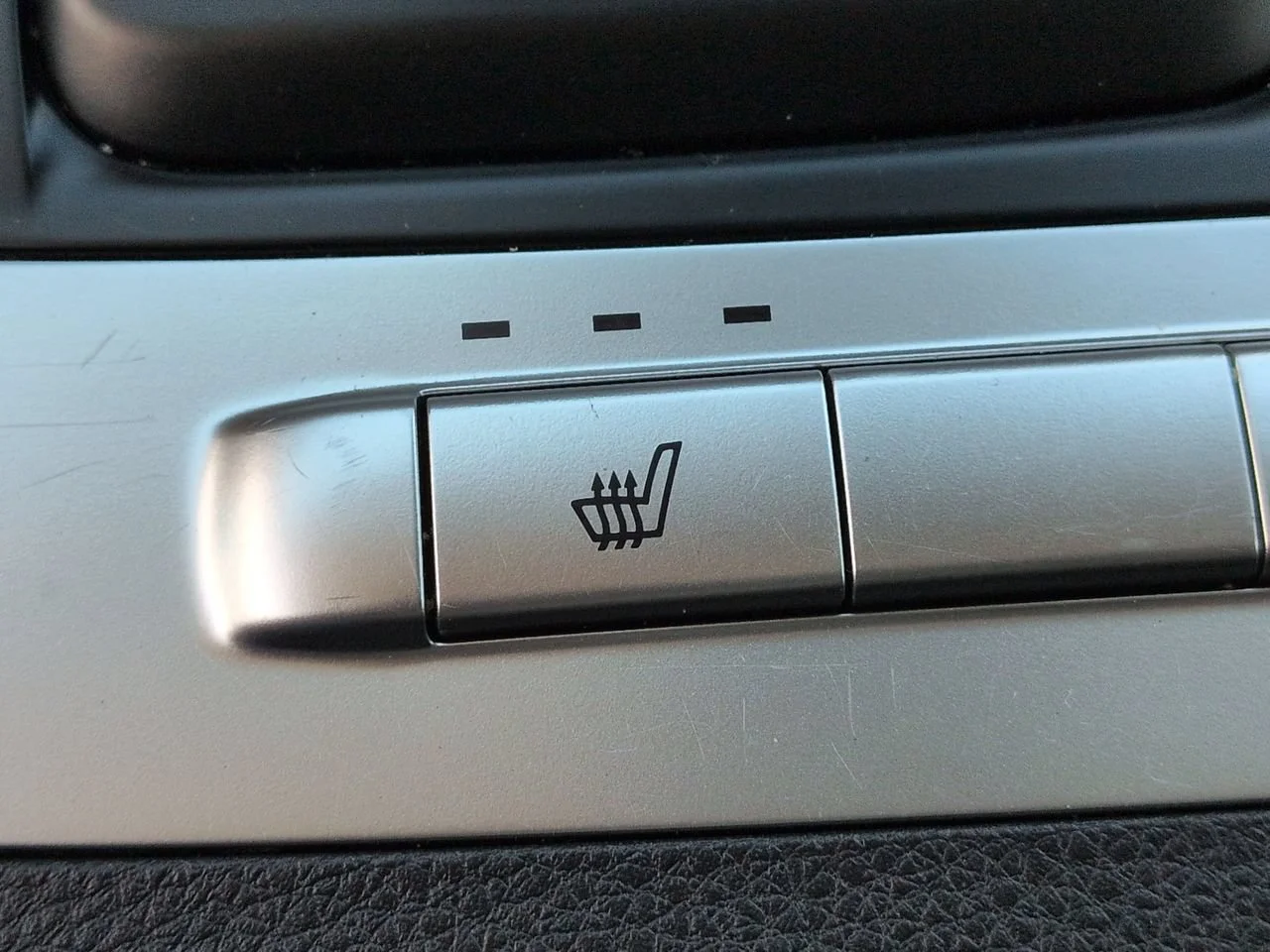 2024 Kia Carnival LX Seat Pkg - Photo 27