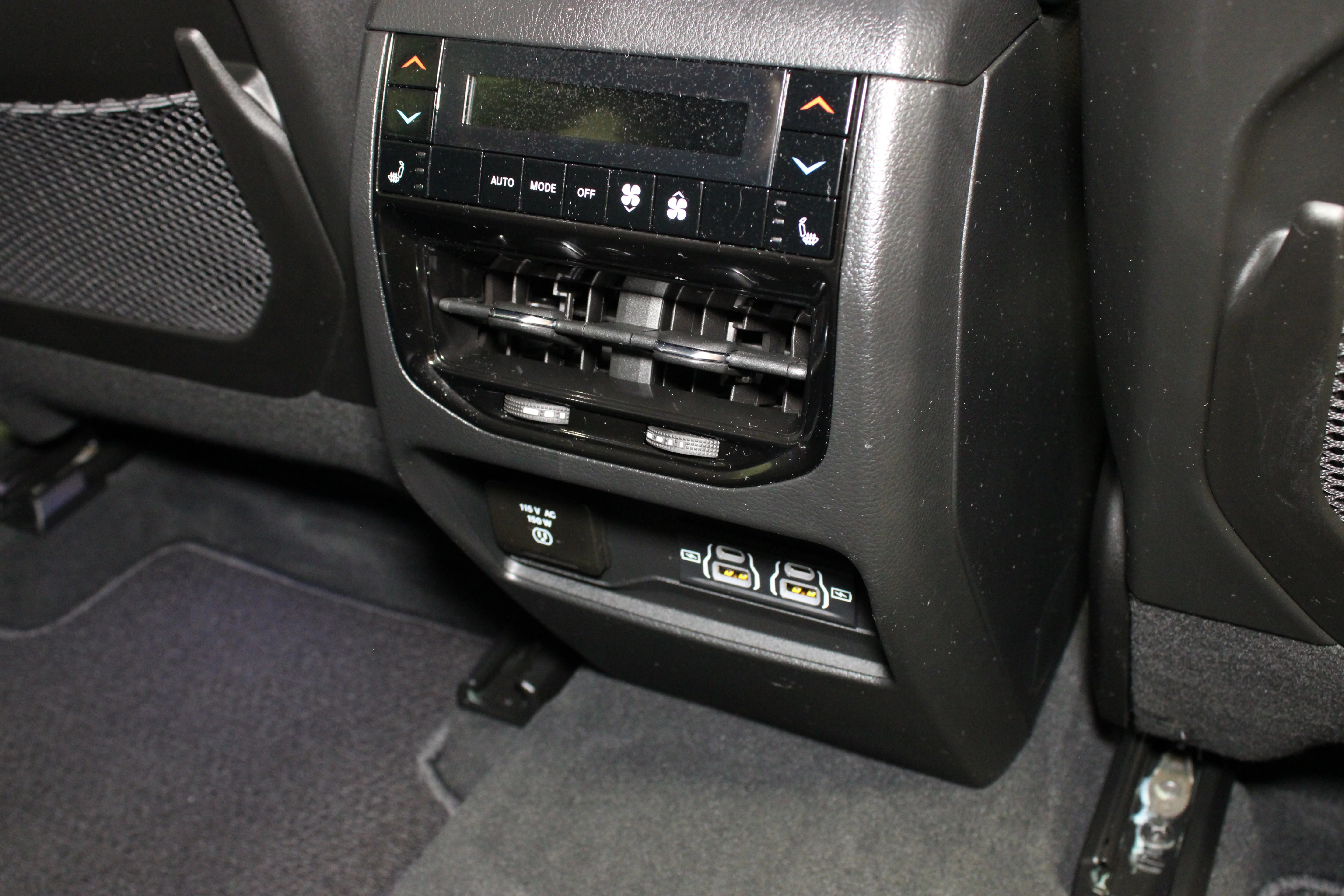 Used 2025 Baltic Gray Metallic Clearcoat Jeep Summit 4xe image 24