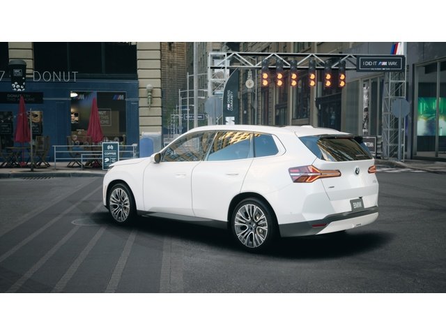New 2026 White Metallic BMW 30 xDrive image 2