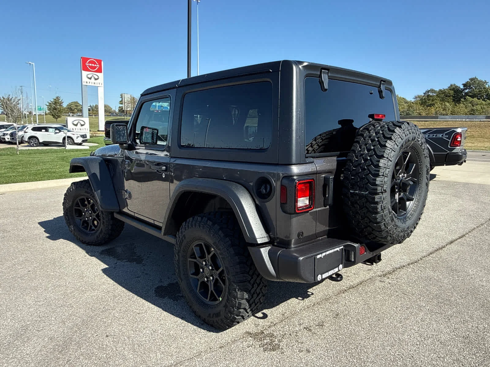 2026 Jeep Wrangler 2-Door Willys - Photo 7
