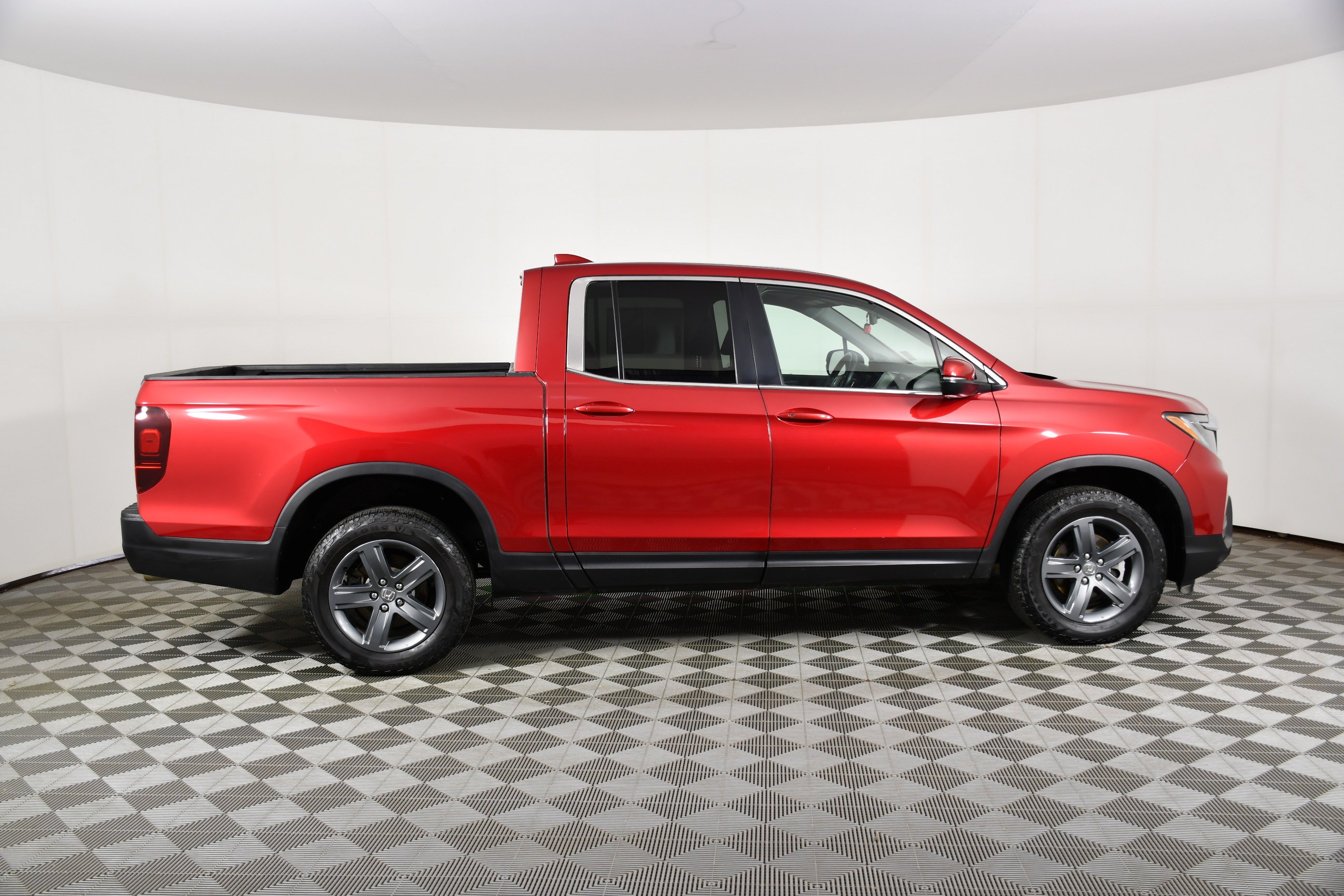 Certified Used 2023 Radiant Red Metallic II Honda AWD RTL image 5
