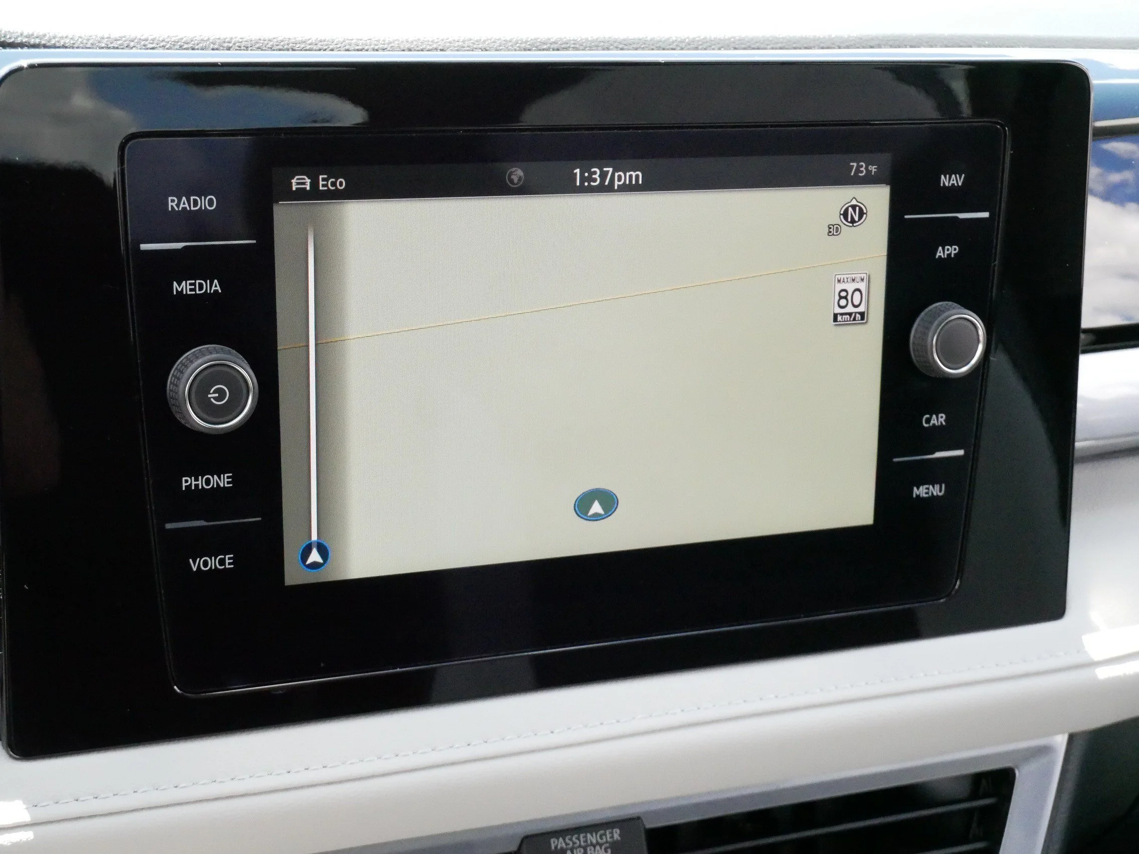 Used 2025 Pure White Volkswagen SEL image 22