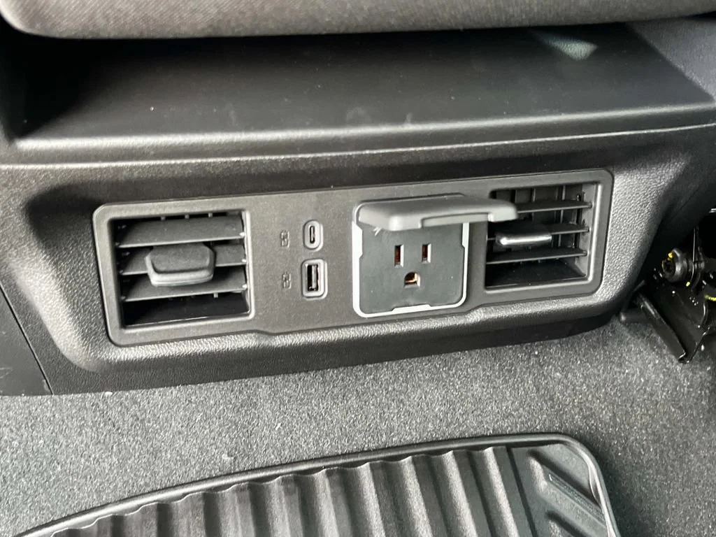 2026 Chevrolet Silverado 1500 LT - Photo 11