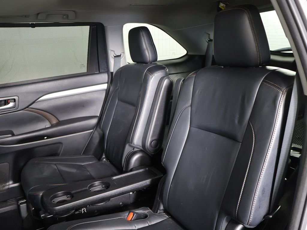 2017 Toyota Highlander XLE - Photo 31