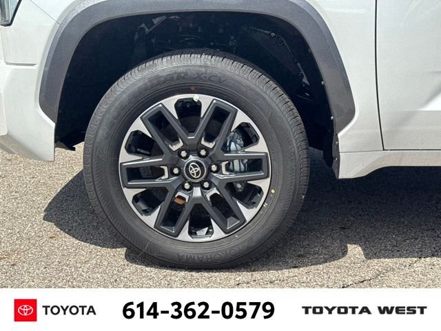 2025 Toyota Tundra Limited - Photo 12