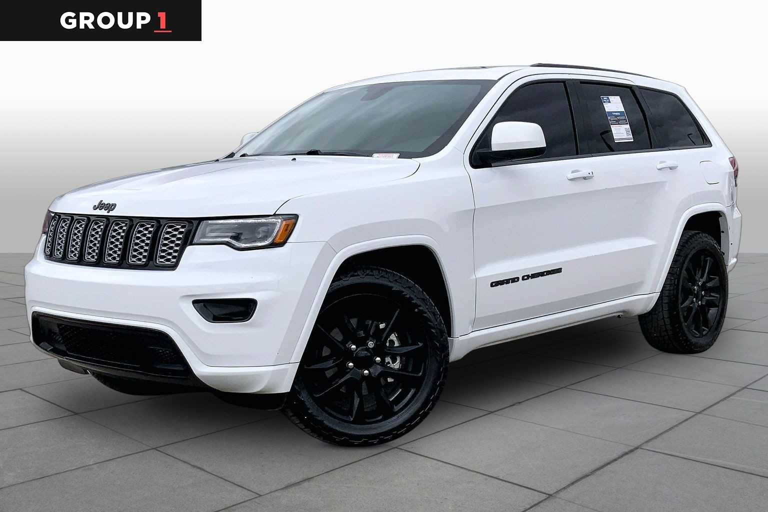 2020 Jeep Grand Cherokee Altitude 4WD's photo