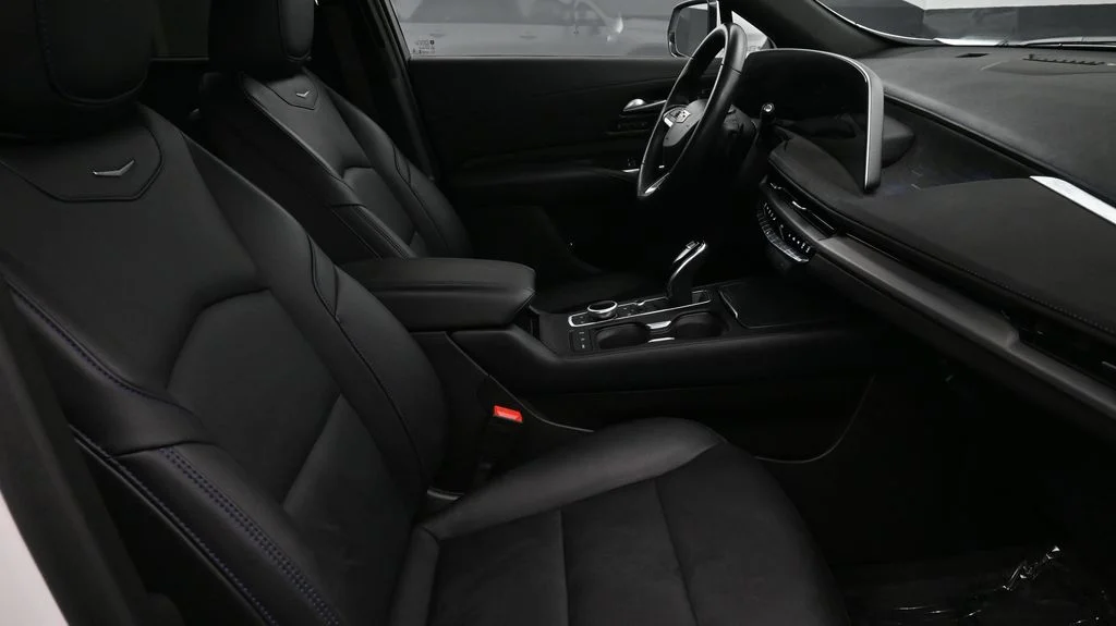 Used 2025 White Cadillac Sport image 2