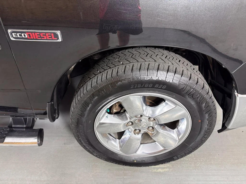 Used 2015 Black Ram Big Horn image 11