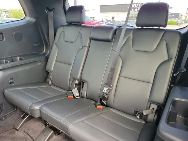 Used 2023 Black Kia SX X-Line image 13
