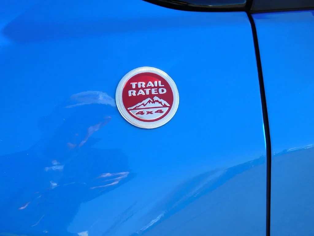 Used 2018 Blue Jeep Trailhawk image 40