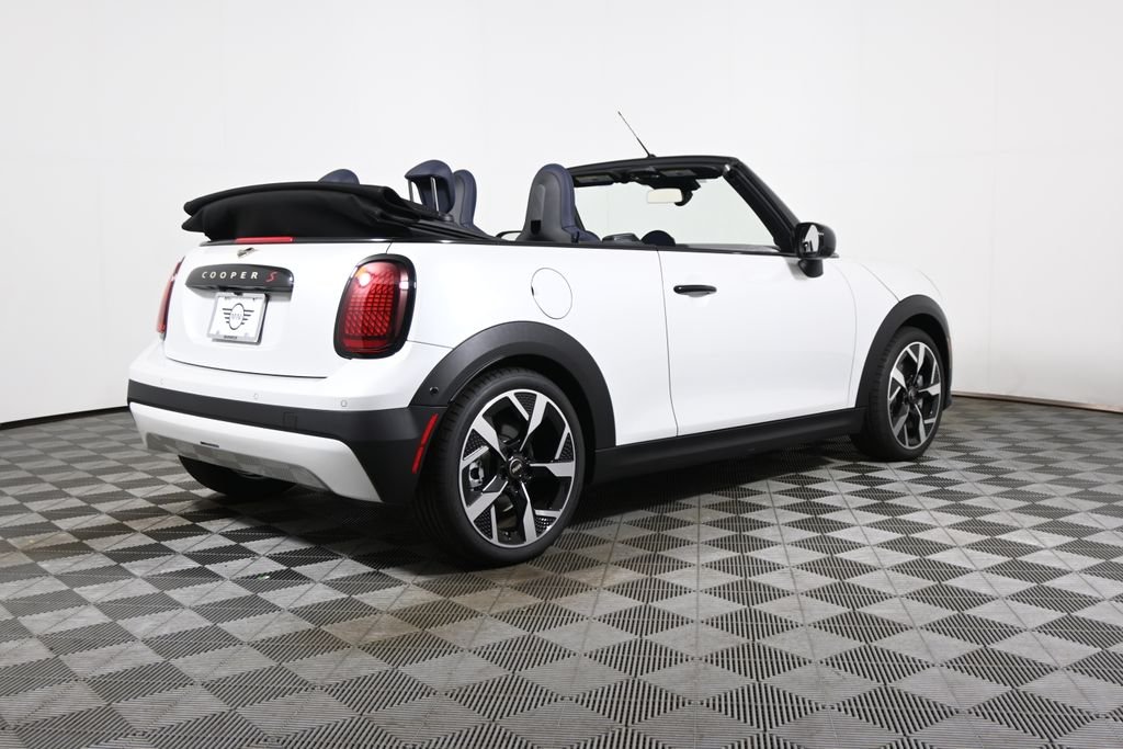 2026 MINI Convertible S - Photo 15