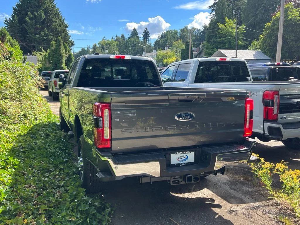 New 2026 Carbonized Gray Metallic Ford F-350® Lariat® image 8