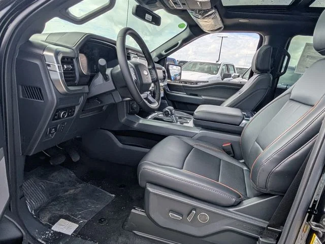 2025 Ford F-150 Lariat - Photo 9