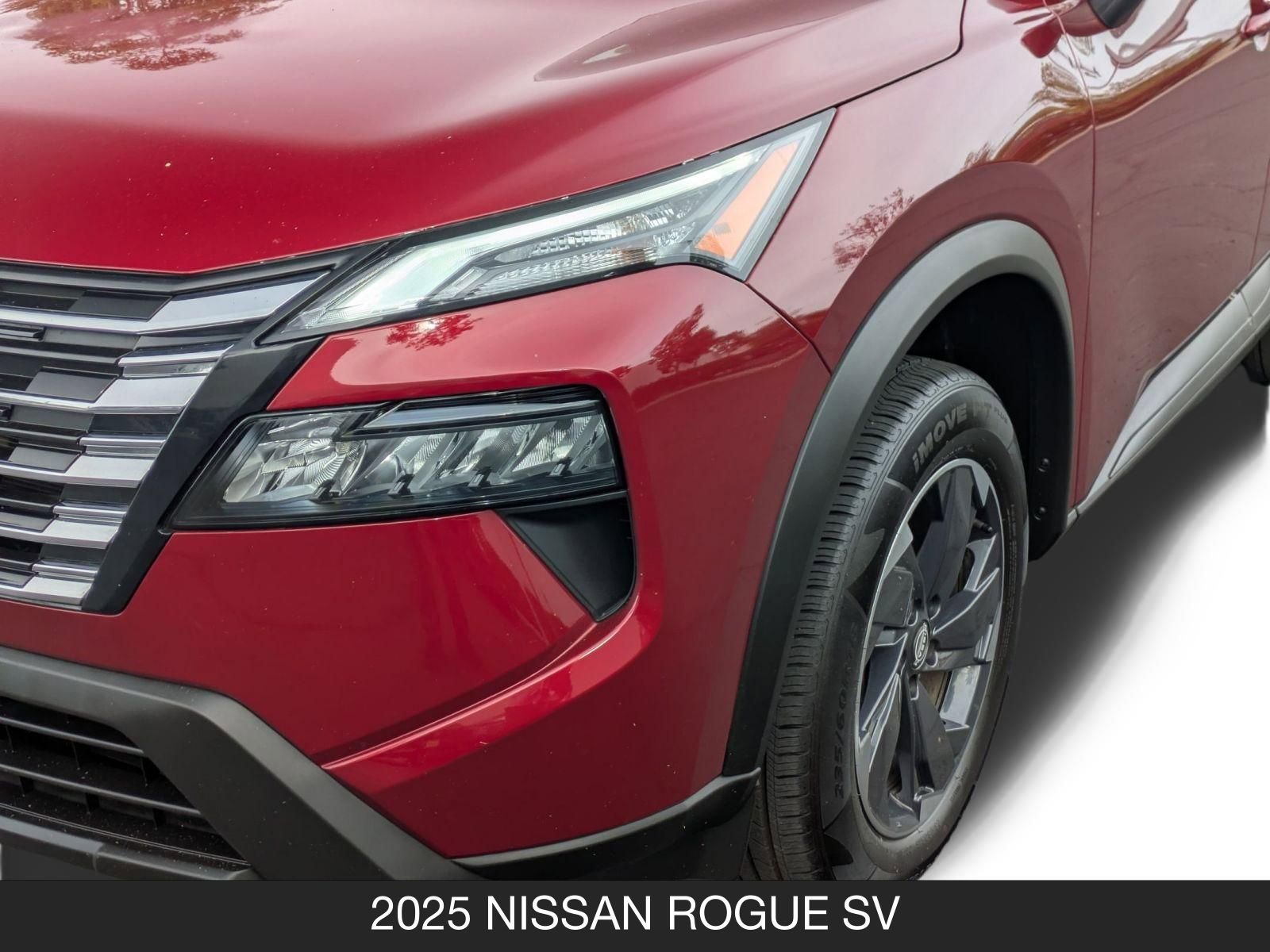 2025 Nissan Rogue SV - Photo 10