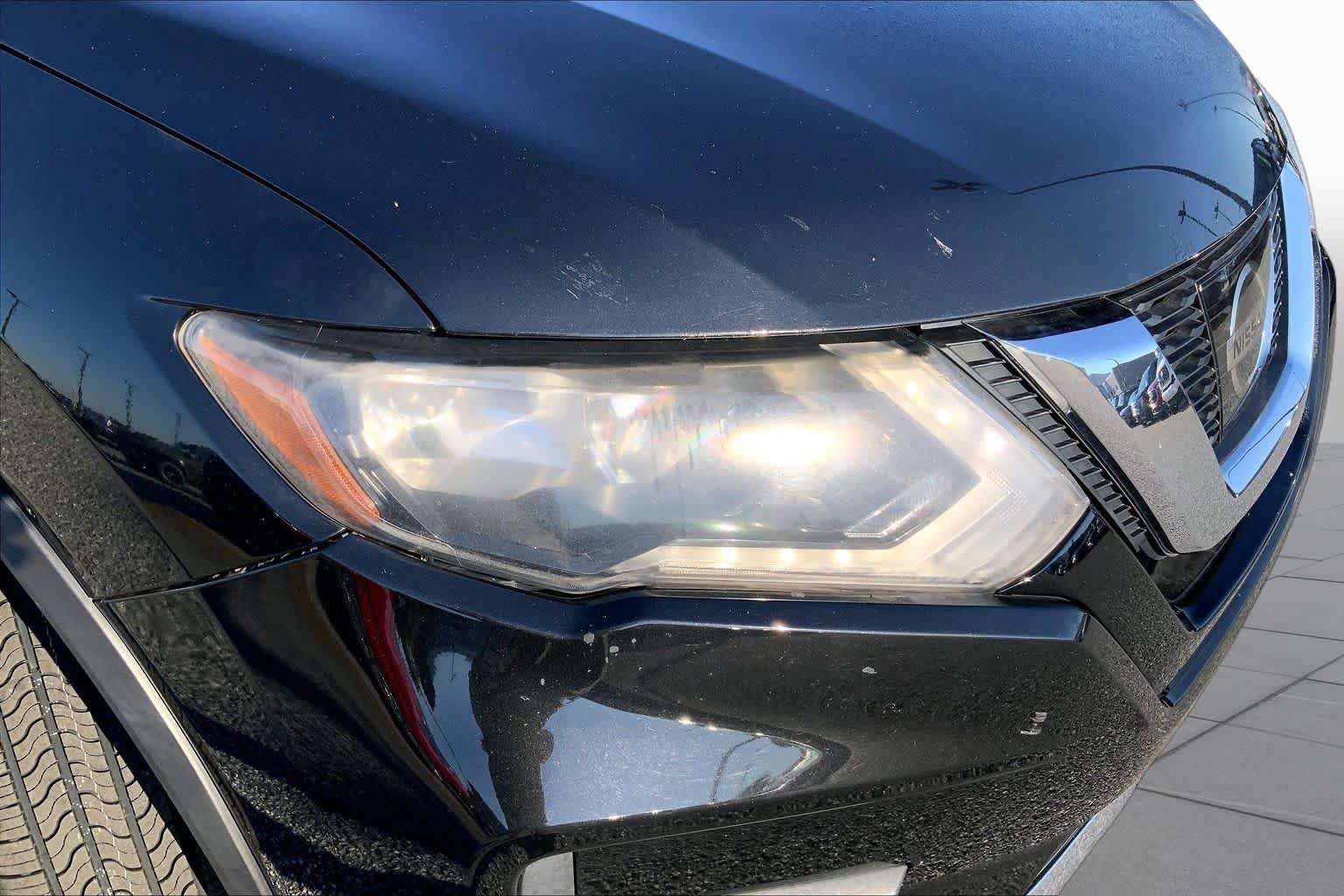 Used 2017 Magnetic Black Nissan S image 24