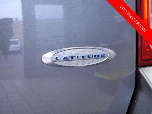 Used 2013 Gray Jeep Latitude image 7