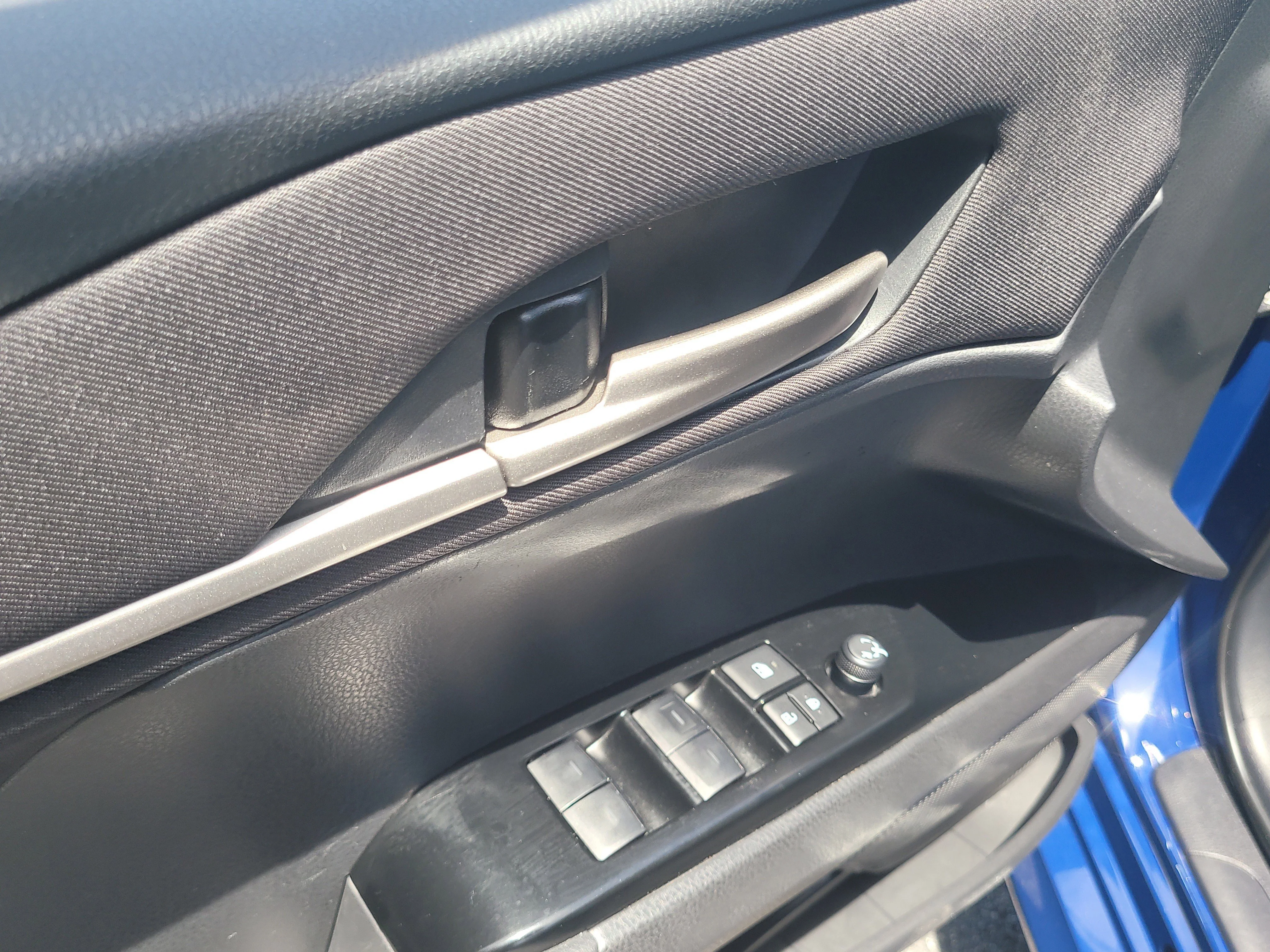 Certified Used 2025 Blue Toyota LE image 15