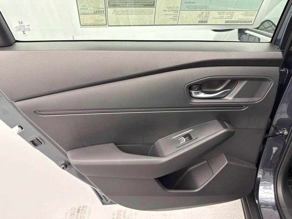 New 2026 Meteorite Gray Metallic Honda LX image 15