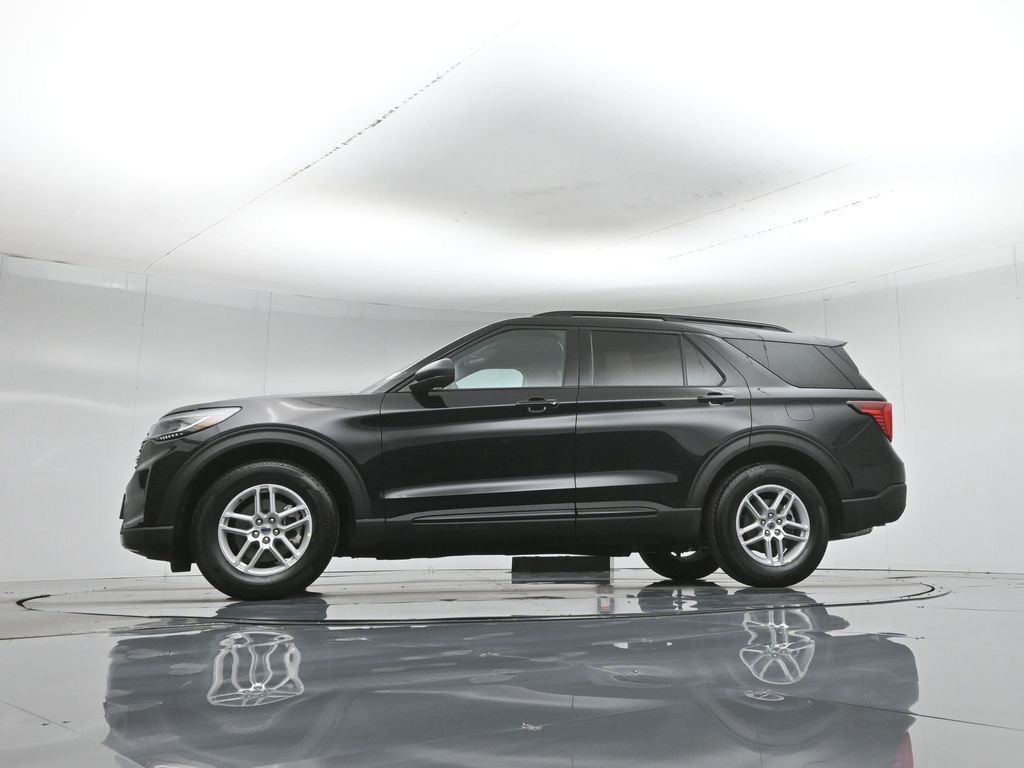 New 2026 Agate Black Metallic Ford Active image 51