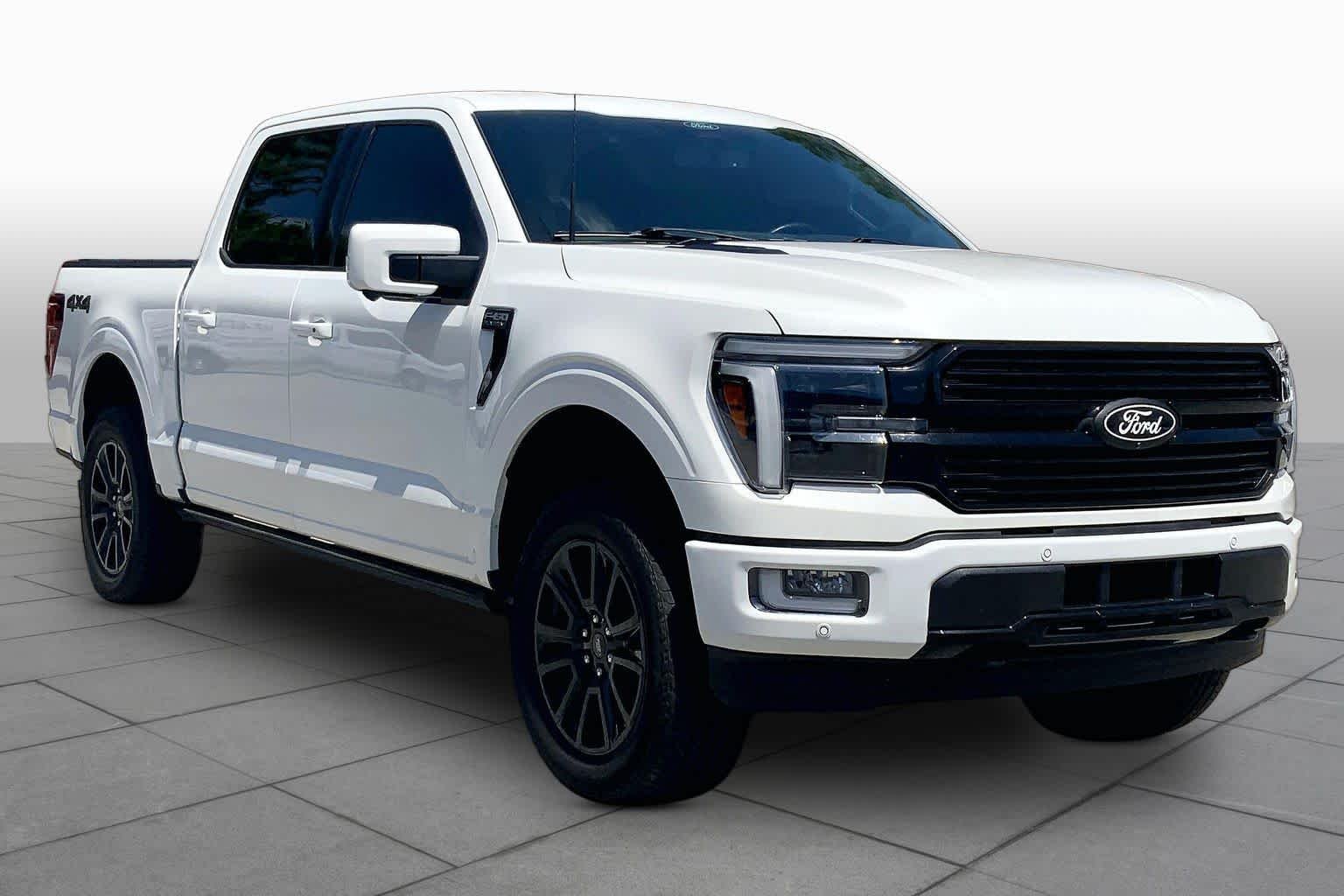 Used 2024 Star White Metallic Tri-Coat Ford Platinum image 3