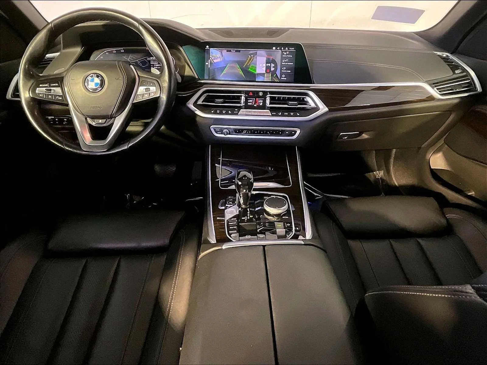 Used 2020 Black Sapphire Metallic BMW xDrive40i image 14