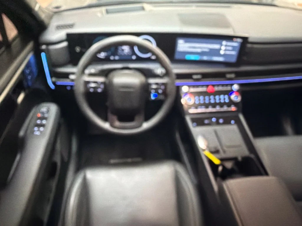 Used 2026 Phantom Black Hyundai Calligraphy image 18