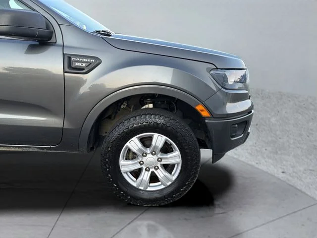 Used 2019 Gray Ford XLT image 33