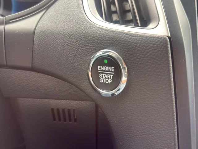 Used 2024 Blue Ford SEL image 13