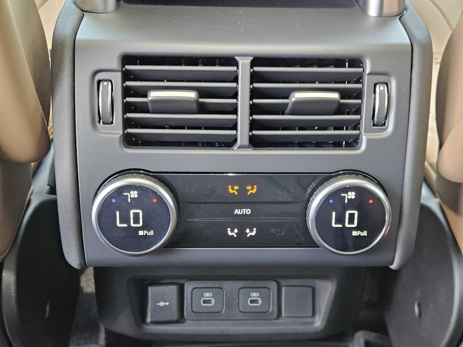 New 2026 Varesine Blue LAND ROVER Dynamic SE image 30