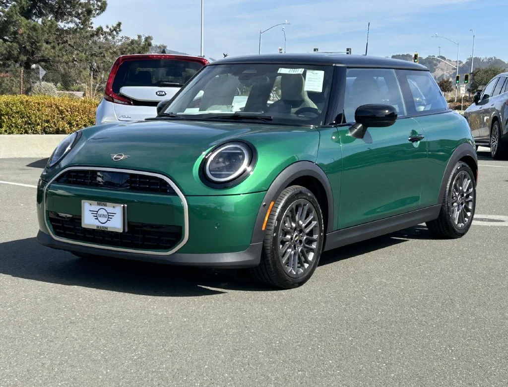 2027 MINI Hardtop 2 Door Base