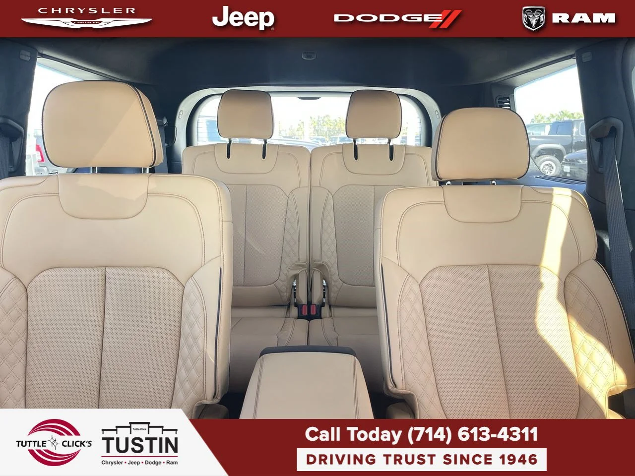 New 2027 Bright White Clear-Coat Paint Jeep Summit image 5