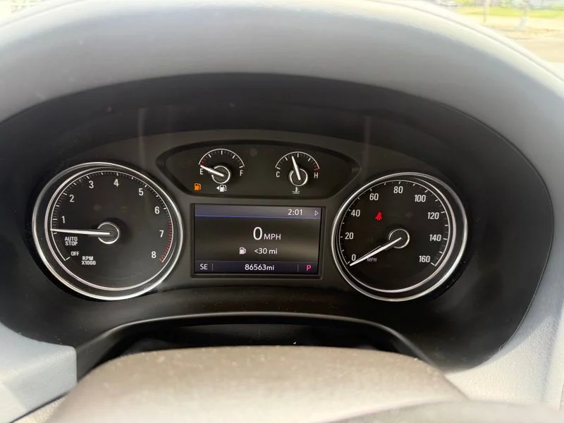 Used 2020 Gray Buick Preferred image 10