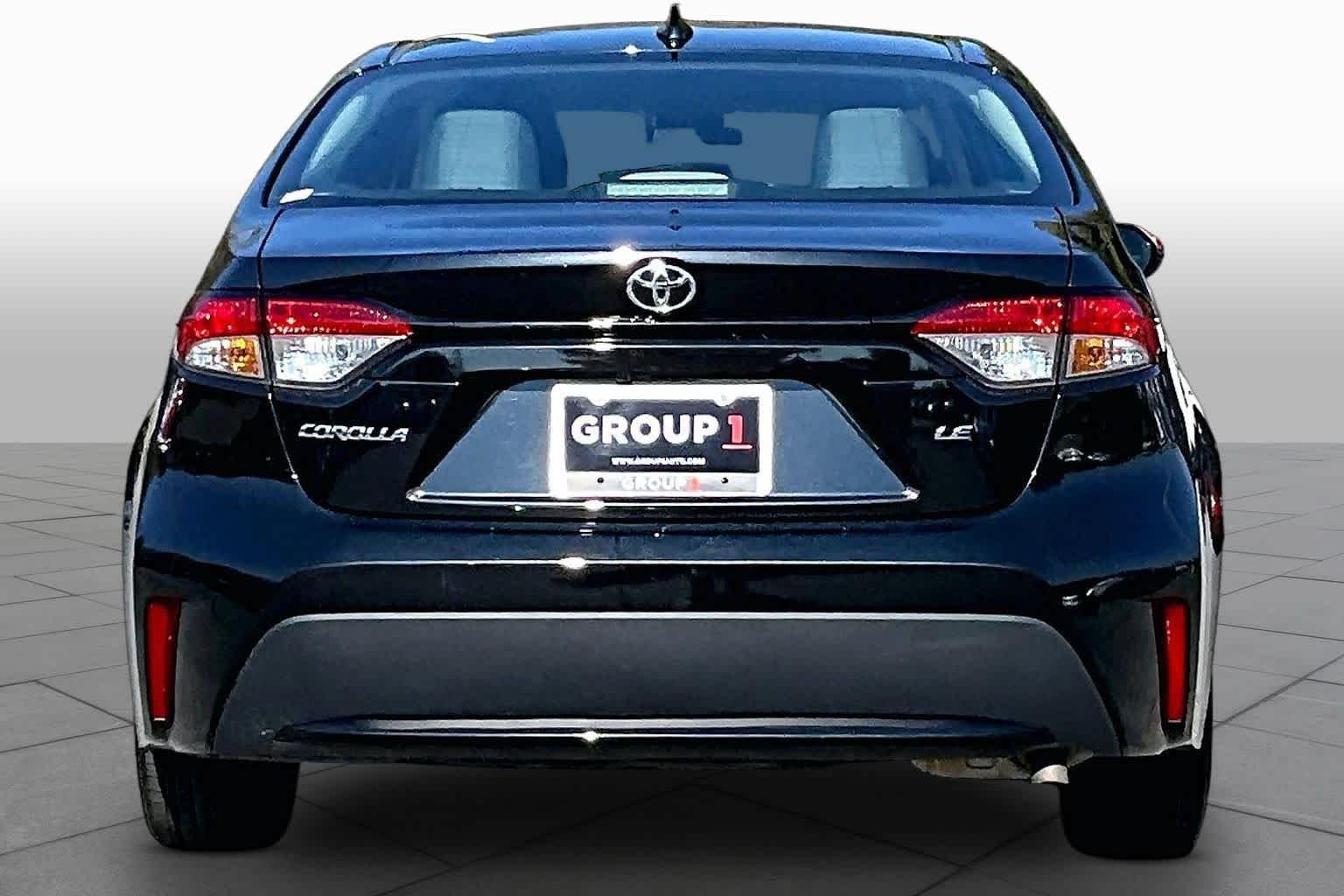 Used 2022 Black Sand Pearl Toyota LE image 5