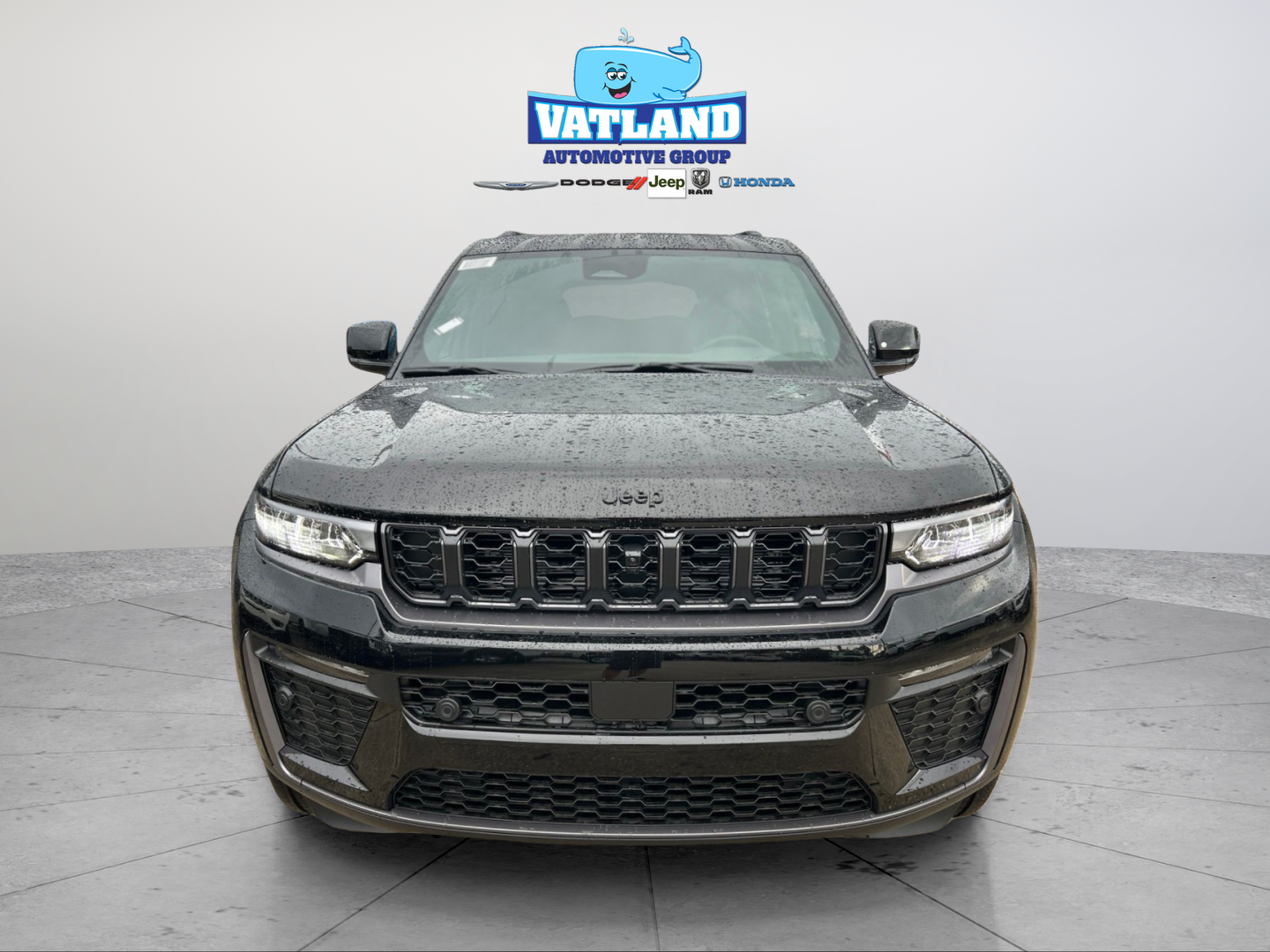 New 2026 Diamond Black Crystal Pearlcoat Jeep  image 21