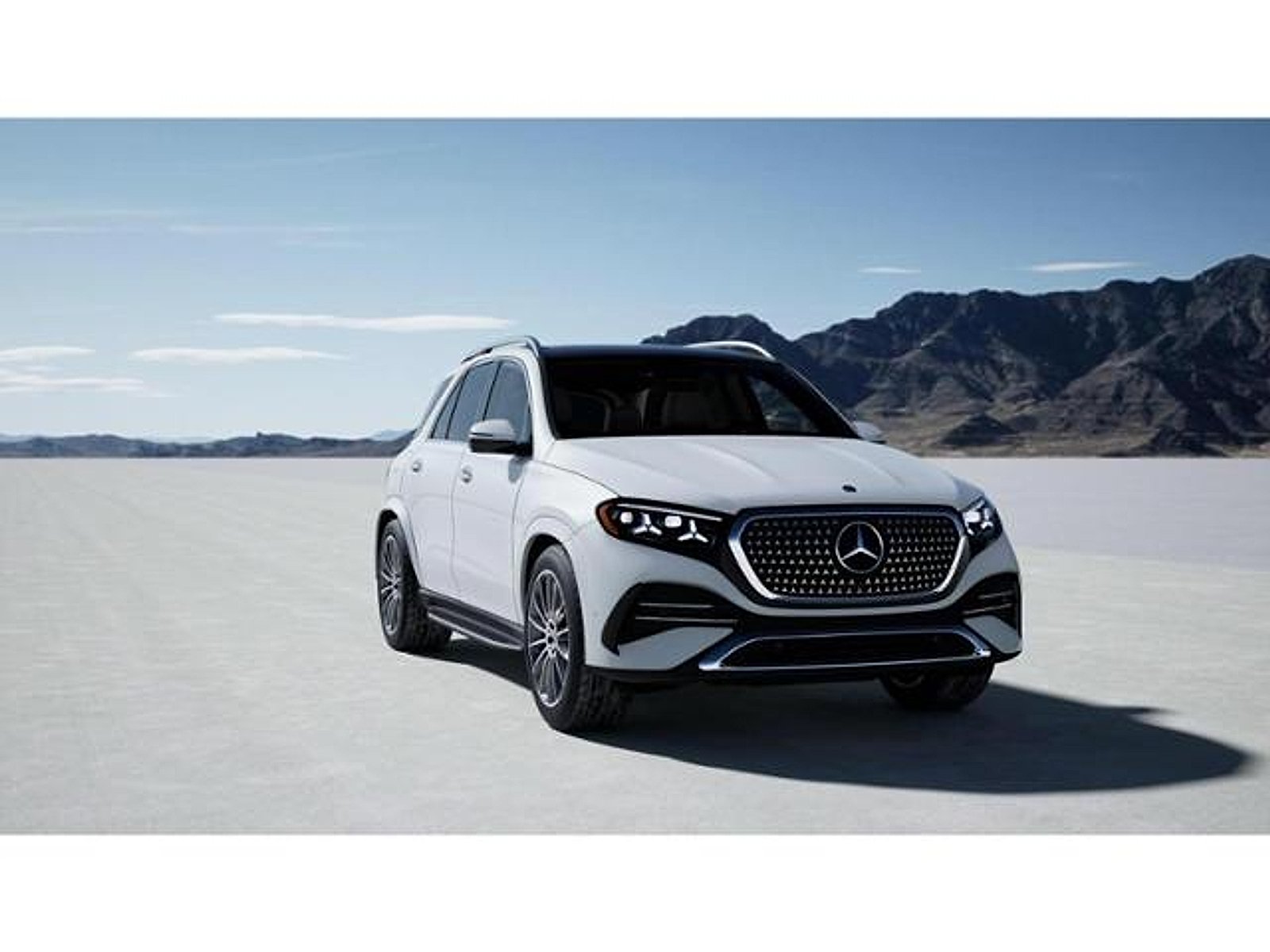 New 2027 MANUFAKTUR Moonlight White Metallic Mercedes-Benz GLE 450 image 9