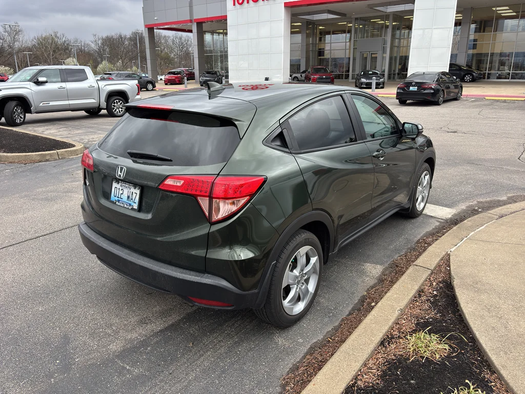 Used 2016  Honda EX image 4