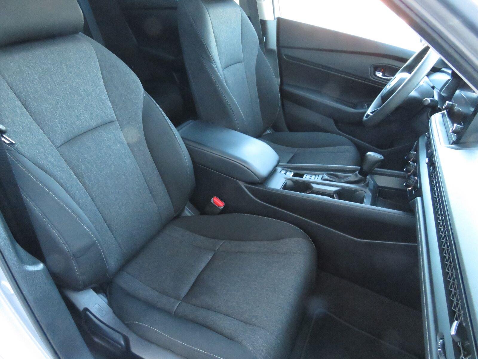 Used 2024  Honda EX image 27