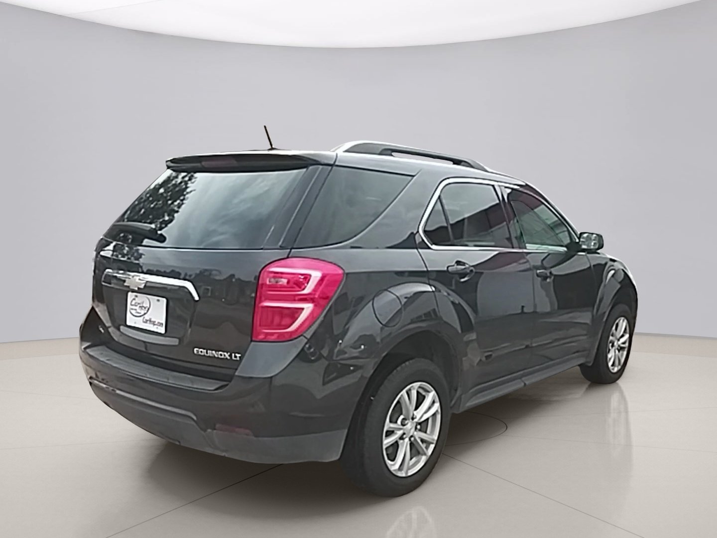 Used 2016 Gray Chevrolet LT 2WD image 5