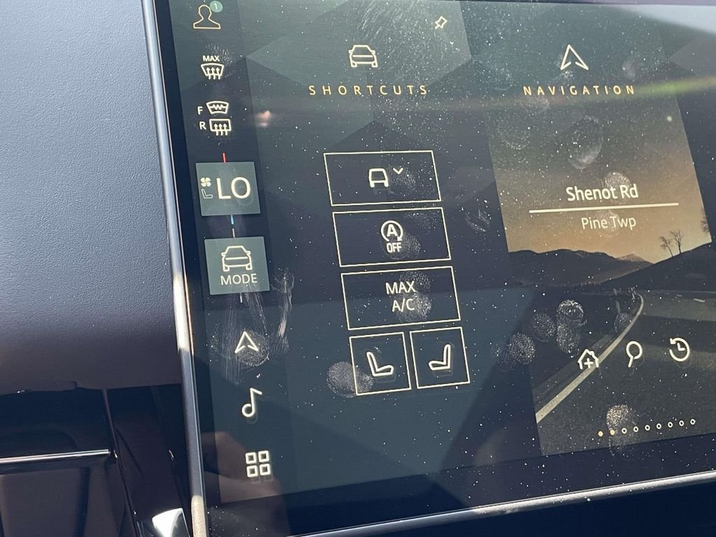 New 2026 Borasco Grey Land Rover Dynamic SE image 22